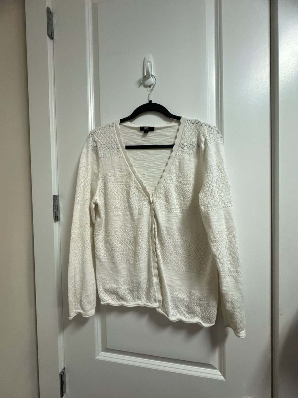 FRYE Pointelle Woemsn Knit Cardigan Size L Ivory Scalloped Trim